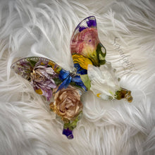Load image into Gallery viewer, Floral Preservation Memorial Butterfly Keepsake (Small)