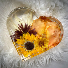 Load image into Gallery viewer, Extra Large Heart Floral Preservation