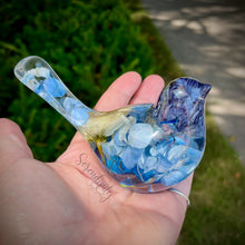 Load image into Gallery viewer, Floral Preservation Memorial Bird Keepsake