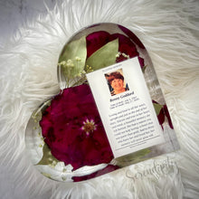 Load image into Gallery viewer, Extra Large Heart Floral Preservation