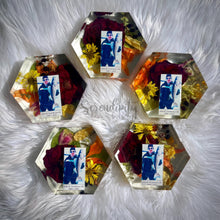 Load image into Gallery viewer, Small Hexagon Floral Preservation