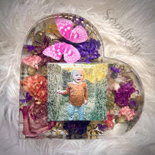 Load image into Gallery viewer, Extra Large Heart Floral Preservation