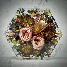 Load image into Gallery viewer, Extra Large Hexagon Floral Preservation
