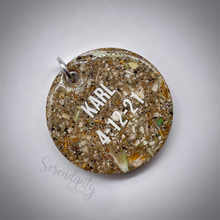 Load image into Gallery viewer, Circle Ornament with Cremation
