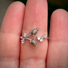 Load image into Gallery viewer, 4x6mm Double Teardrop Tree Branch and Leaf Cremation Ash Memorial Ring