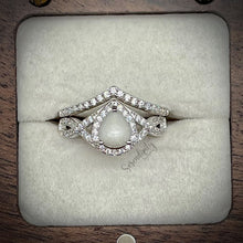 Load image into Gallery viewer, 6x8mm Teardrop Infinity Band Breastmilk Keepsake Ring with Stacking Band