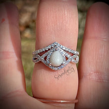 Load image into Gallery viewer, 6x8mm Teardrop Infinity Band Breastmilk Keepsake Ring with Stacking Band