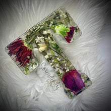 Load image into Gallery viewer, Floral Preservation Resin Letters