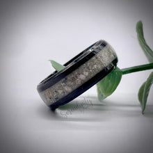 Load image into Gallery viewer, 4mm Masculine Cremation Ash Band Memorial Ring
