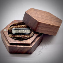 Load image into Gallery viewer, 4mm Masculine Cremation Ash Band Memorial Ring
