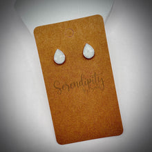 Load image into Gallery viewer, Breast Milk Keepsake Earrings with 7x10mm Breast Milk “Stones”