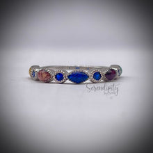 Load image into Gallery viewer, Floral Half Band Memorial Ring