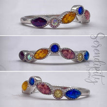 Load image into Gallery viewer, Floral V Shape Half Band Memorial Ring