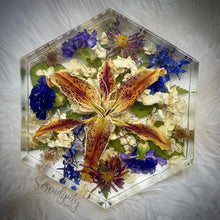 Load image into Gallery viewer, Large Hexagon Floral Preservation