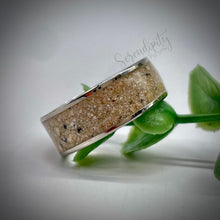 Load image into Gallery viewer, 6mm Masculine Cremation Ash Band Memorial Ring