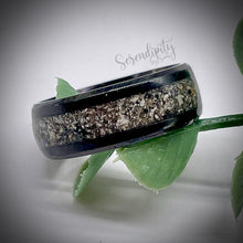 Load image into Gallery viewer, 4mm Masculine Cremation Ash Band Memorial Ring