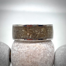 Load image into Gallery viewer, 6mm Masculine Cremation Ash Band Memorial Ring