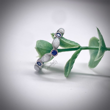 Load image into Gallery viewer, V Shape Breast Milk Half Band Memorial Ring with Birthstones