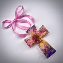 Load image into Gallery viewer, Preserved Floral Cross