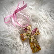 Load image into Gallery viewer, Preserved Floral Cross