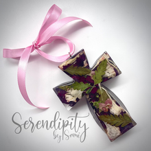 Load image into Gallery viewer, Preserved Floral Cross