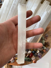 Load image into Gallery viewer, Selenite Wands : 4 inch