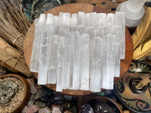 Load image into Gallery viewer, Selenite Wands : 4 inch