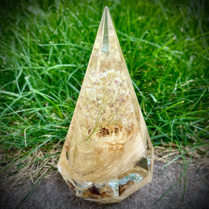 Large Faceted Pyramid Ring Holder