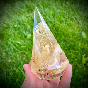 Large Faceted Pyramid Ring Holder