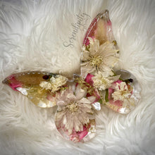 Load image into Gallery viewer, Floral Preservation Memorial Butterfly Keepsake (Large)
