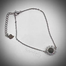 Load image into Gallery viewer, 6mm Cremation Stone with a Pointed Halo of Cubic Zirconia Bracelet
