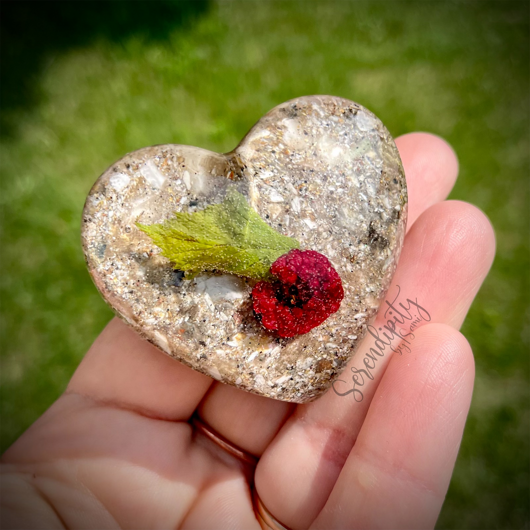 2 inch Resin Heart with Dried Flowers and Cremation Ash