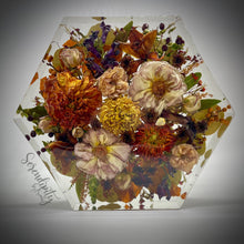 Load image into Gallery viewer, Extra Large Hexagon Floral Preservation
