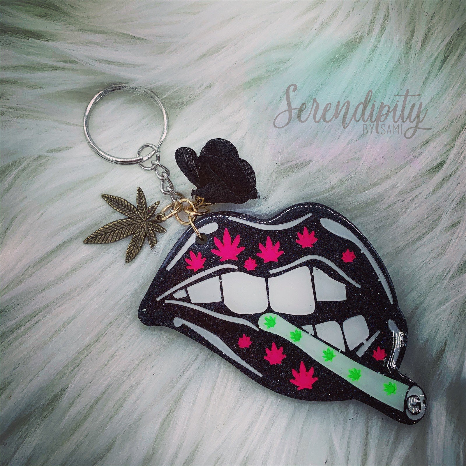 Smoking Lips Silicone Mold for Resin – Serendipity by Sami